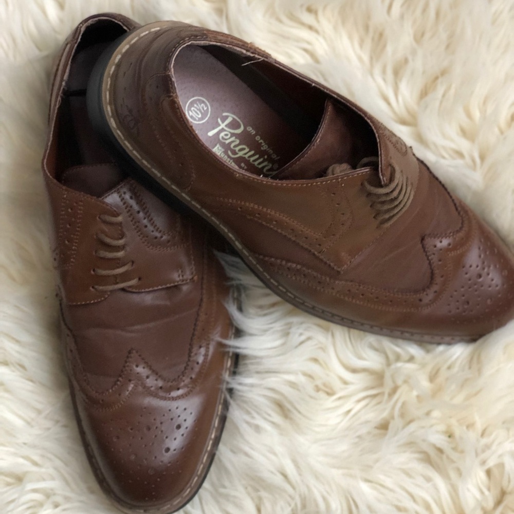 Penguin Wingtip Dress Shoe